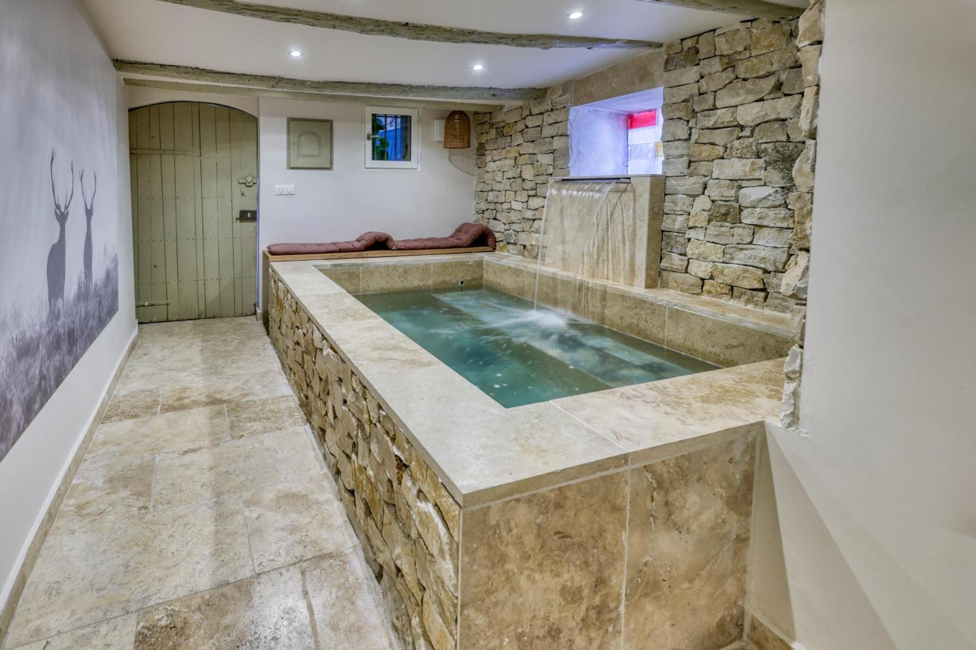 Les Jasmins En Provence Villa LʼIsle-sur-la-Sorgue Exterior foto